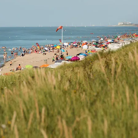 Vissershuisje 09-04 With Parking By Interhome Bredene